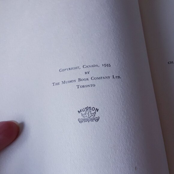 1945 Girls Mystery Book 13 Three Bridges Street Dorothea Moore - Picture 7 of 7